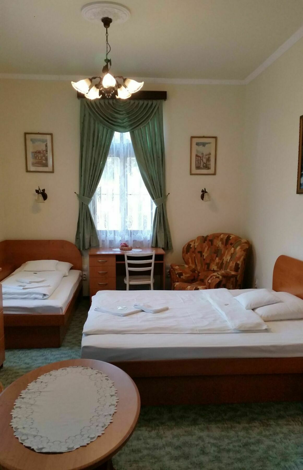 Penzion Zlaty Jelen Košice Εξωτερικό φωτογραφία