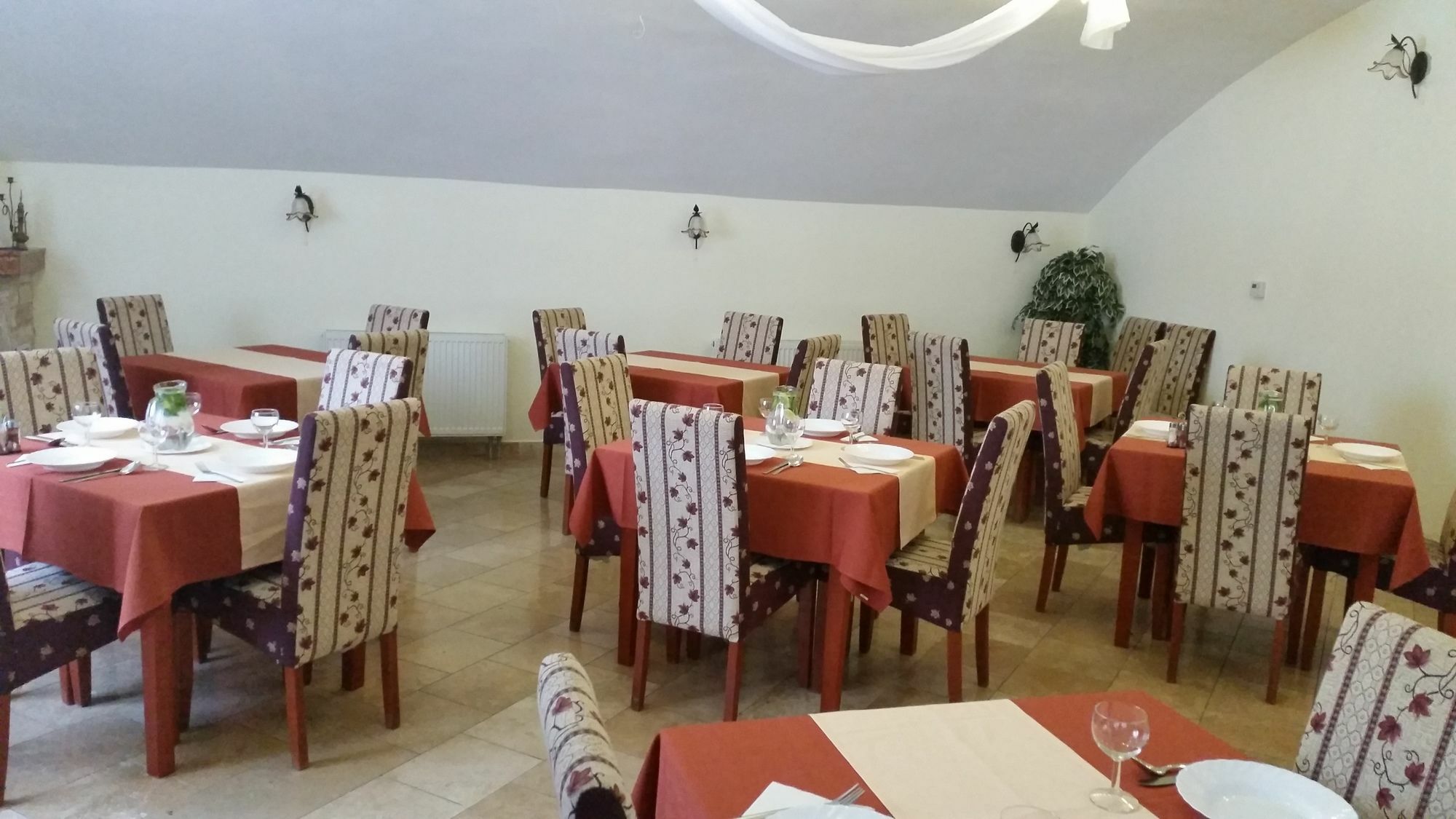 Penzion Zlaty Jelen Košice Εξωτερικό φωτογραφία
